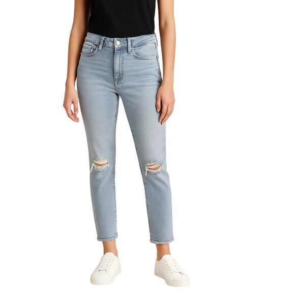 Time and Tru Light Wash Distressed Ankle Jeans Women’s Size 6 Regular Raw Hem - Picture 1 of 8